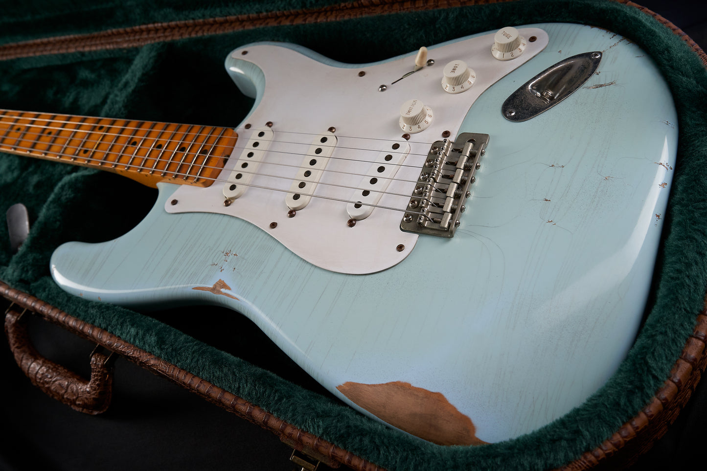 ST-57 / Daphne Blue / Medium Relic / Nitro Lacquer