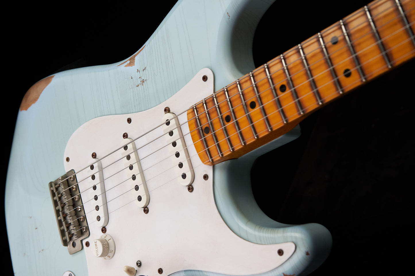 ST-57 / Daphne Blue / Medium Relic / Nitro Lacquer