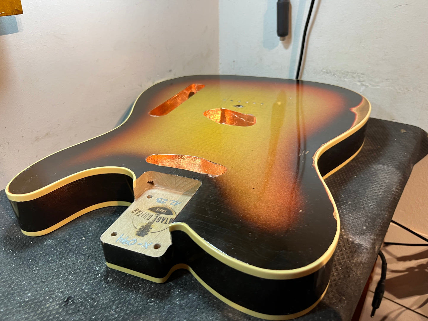 TE-62 Custom / Sunburst 3 Tones  /  Relic Nitro Lacquer